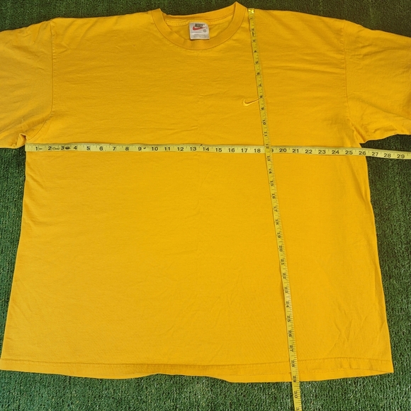Vintage Nike Small Check Embroidered Swoosh T-shirt Size XXL Yellow 90s VTG. - Picture 8 of 8